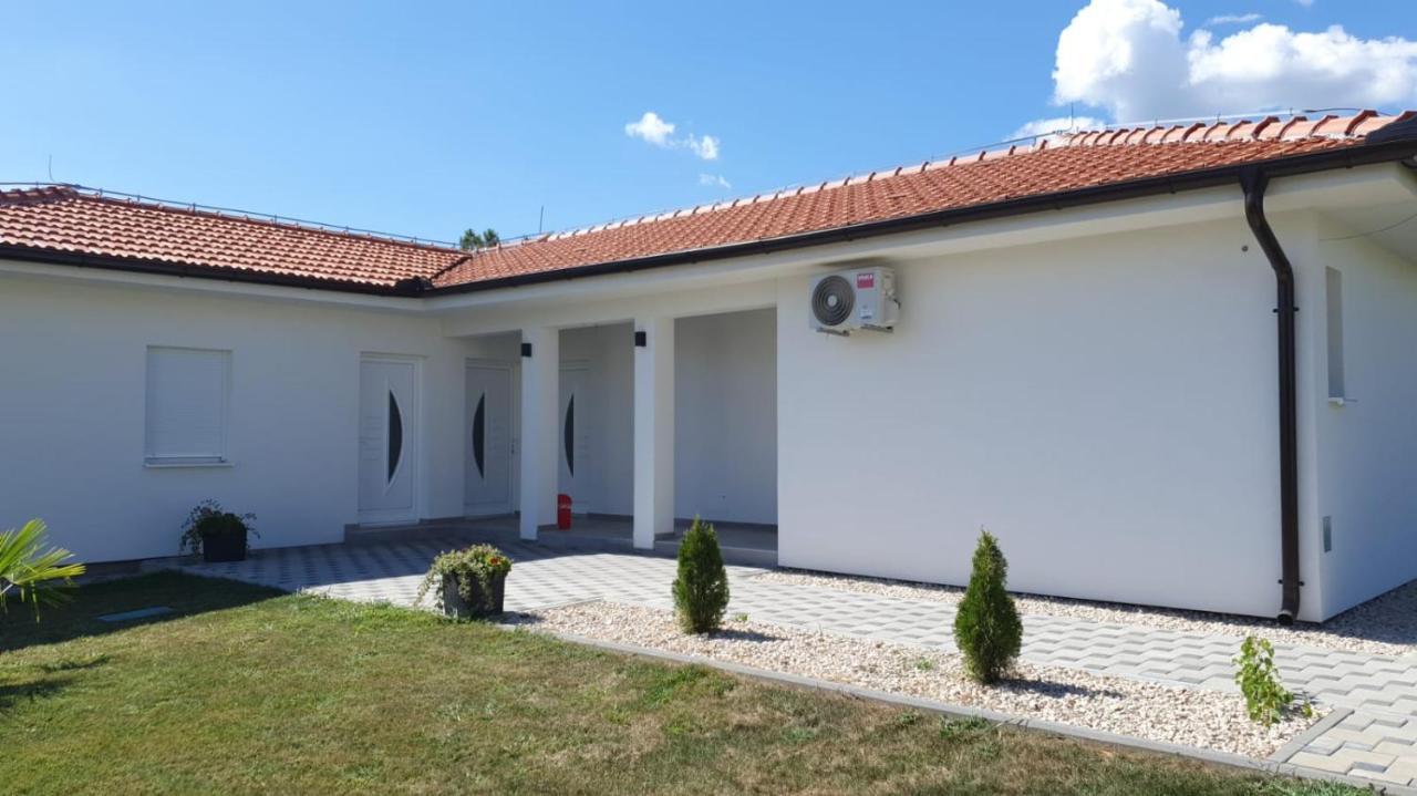 Apartment Kravica Ljubuški Екстериор снимка